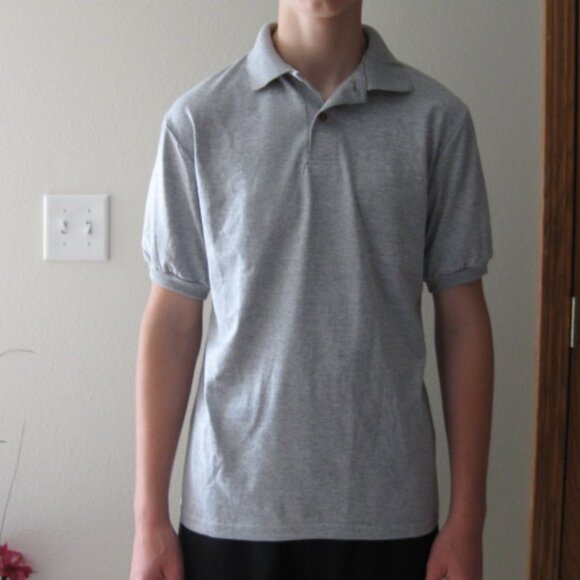 HANES MEN'S SIZE S (34 - 36) LIGHT GRAY POLO / GOLF SHIRT WOMEN'S UNISEX NWT - Picture 3 of 6